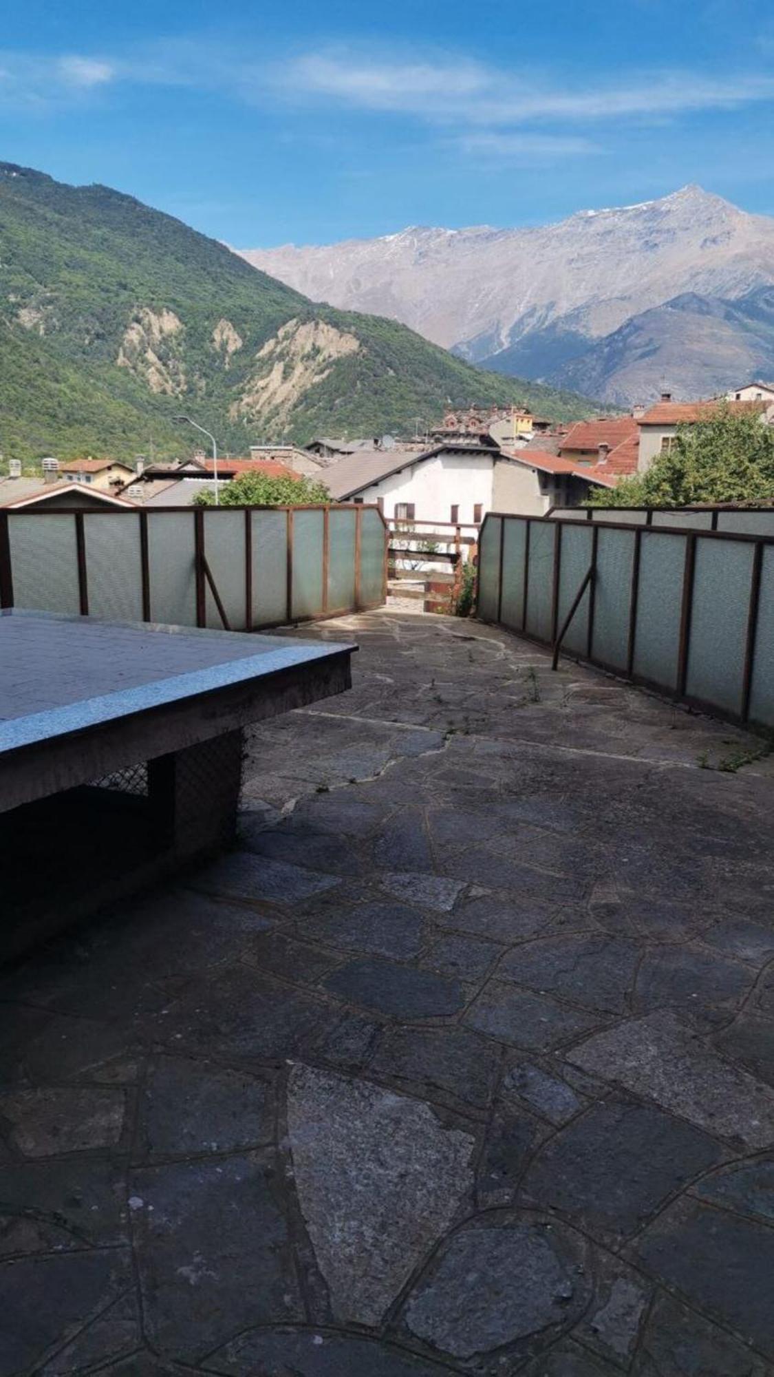 Casa Con Terrazzo E Vista Apartment Chiomonte Bagian luar foto